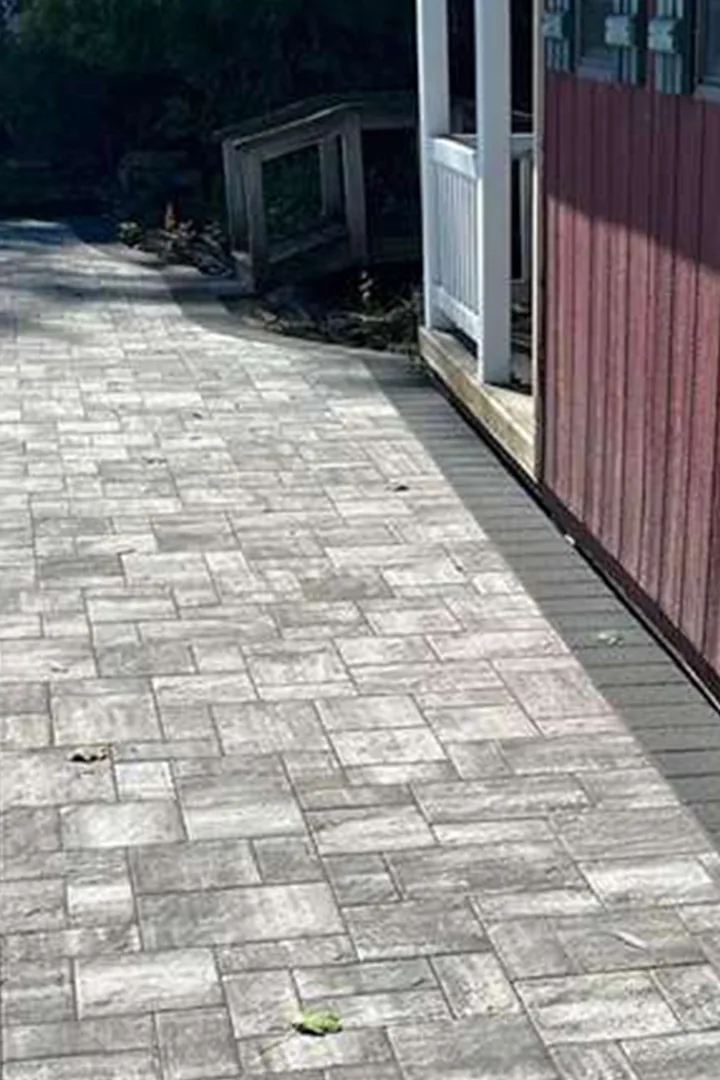 Walkway & Steps in Central Islip, NY